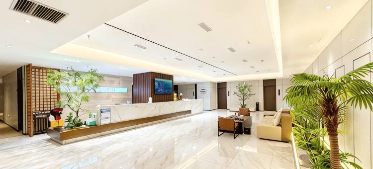 泊曼尼酒店(崇阳信达步行街店)图片