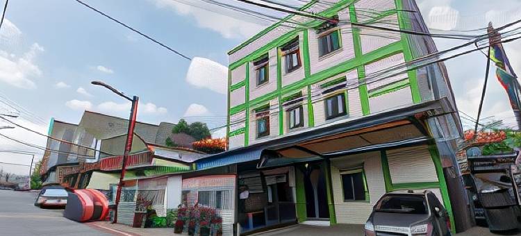 茂物苏里亚肯查纳红多兹酒店(RedDoorz @ Suryakencana Bogor)图片