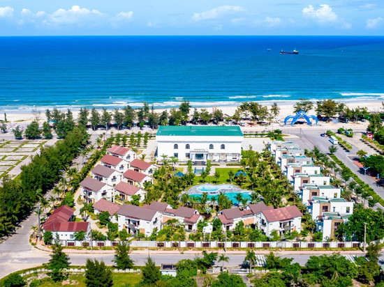 骆驼金海度假村