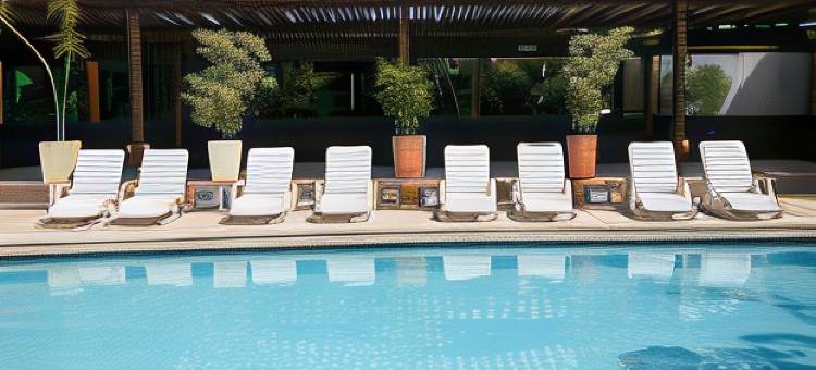 瓜鲁雅金郁金香(Golden Tulip Guarujá - Antigo Delphin Surf Hotel)图片