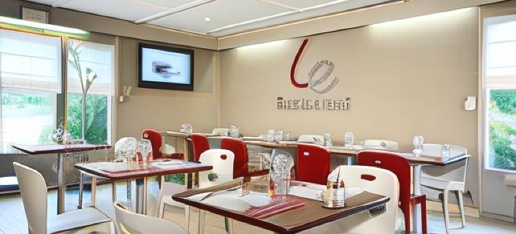 康铂夏尔勒维勒酒店-梅兹耶尔(Campanile Charleville Mezieres)图片