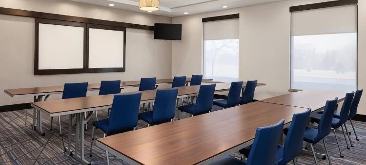 莫林智选假日酒店 - 跨德城市地区(Holiday Inn Express Moline - Quad Cities)图片