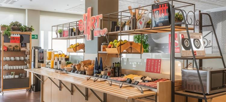 宜必思马德里阿尔科文达斯酒店(Ibis Madrid Alcobendas)图片