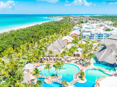 Grand Aston Varadero Beach Resort