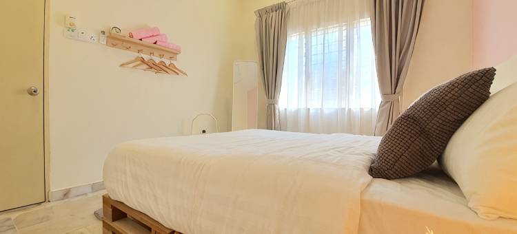 Jenjarom No. 32 Modern Cozy Homestay for 4 Pax by BeeStay图片