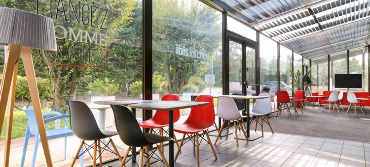 宜必思厄梅瑞维尔马恩山谷酒店(Ibis Marne-la-Vallée Émerainville)图片