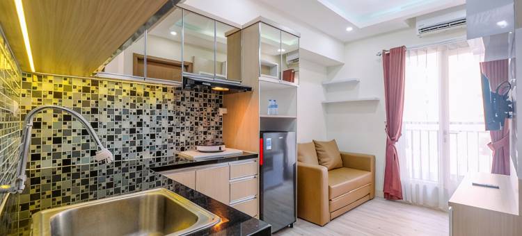 Comfortable and Tidy 2BR Podomoro Golf View Apartment By Travelio图片