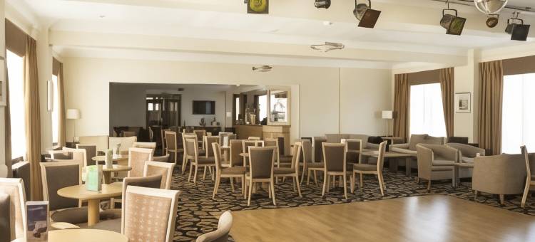 诺布雷克霍特尔由Compass酒店管理(The Norbreck Hotel by Compass Hospitality)图片