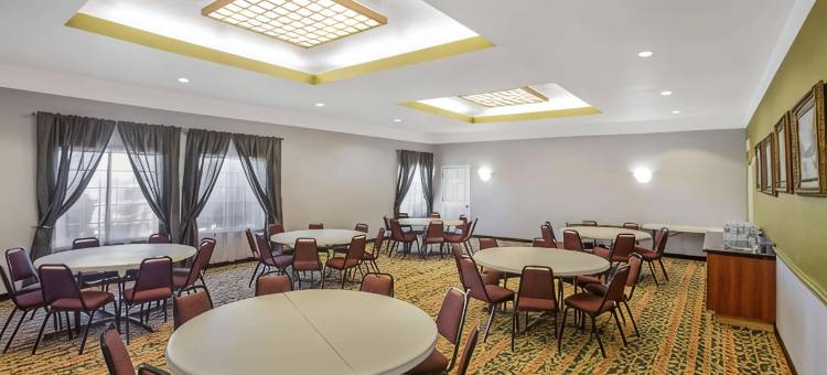 贝尔顿南坦普尔拉昆塔温德姆套房酒店(La Quinta Inn & Suites by Wyndham Belton - Temple South)图片