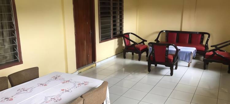 布拉士达宜旅游村米兰达酒店(Hotel Miranda at Desa Wisata Berastagi)图片