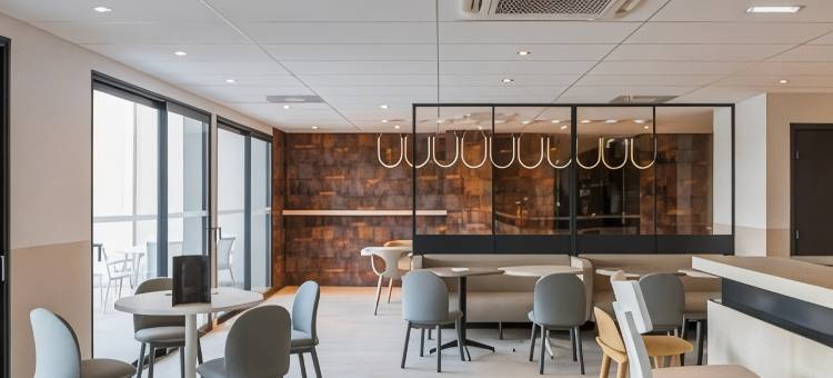 巴斯蒂亚比古里亚美居水疗酒店(Mercure Hotel & Spa Bastia Biguglia)图片