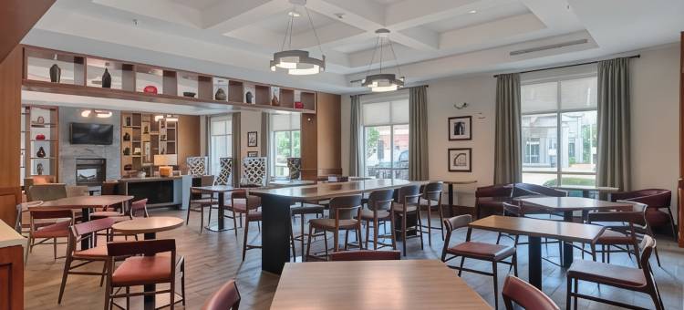 卡瑞罗利希尔顿逸林酒店(DoubleTree by Hilton Hotel Raleigh - Cary)图片