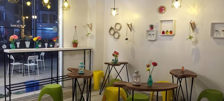 弗洛拉酒店加(Hotel Flora Plus)图片