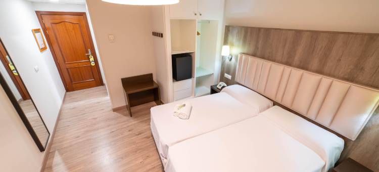 塞尔科蒂尔多纳卡梅拉酒店(Hotel Sercotel Doña Carmela)图片