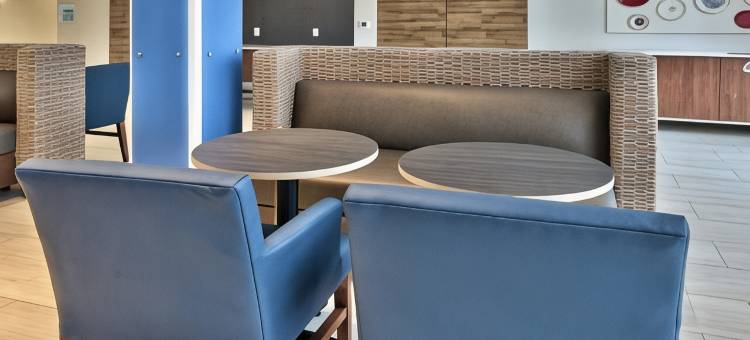 阿尔伯克基东智选假日套房酒店(Holiday Inn Express & Suites Albuquerque East)图片