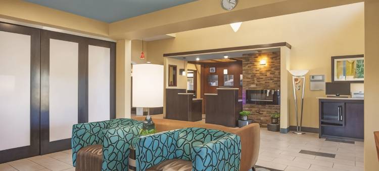 伊丽莎白敦拉昆塔温德姆套房酒店(La Quinta Inn & Suites by Wyndham Elizabethtown)图片