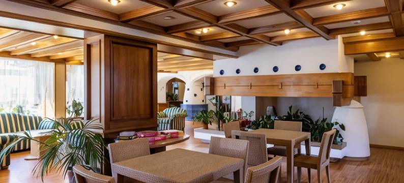 米拉蒙蒂科瓦拉酒店(Hotel Miramonti Corvara)图片