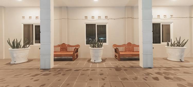 RedDoorz @ Hotel Arwana Tugu Puncak图片