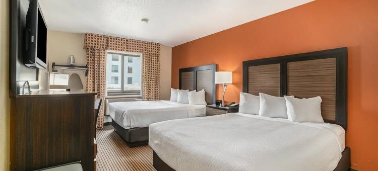 奥马哈东北戴斯套房酒店(Days Inn & Suites by Wyndham Traverse City)图片