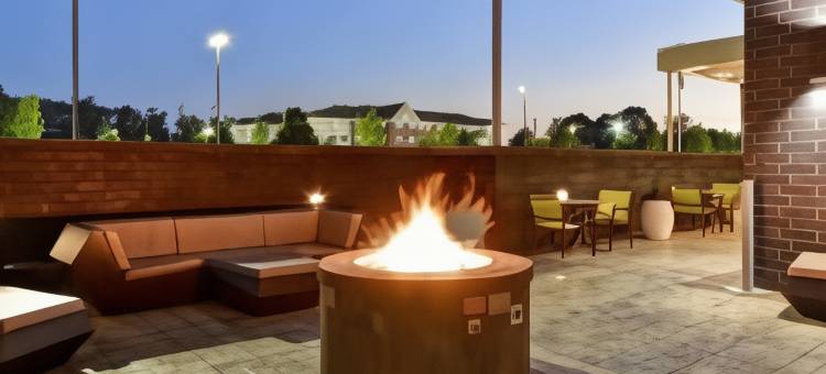 辛辛那提布鲁艾施SpringHill Suites酒店(SpringHill Suites Cincinnati Blue Ash)图片