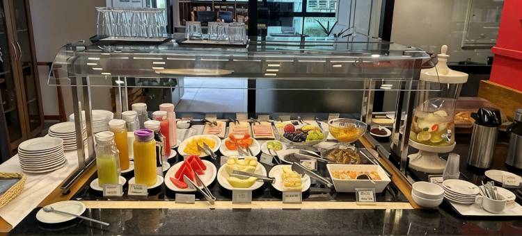 蒙德里安套房酒店(Mondrian Suite Hotel)图片
