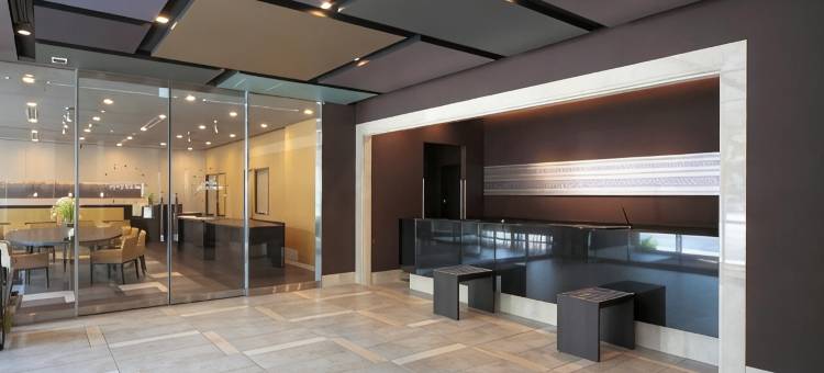 福冈天然温泉博多运河城前多米高级酒店(Hotel Dormy Inn Premium Hakata Canalcitymae Fukuoka)图片