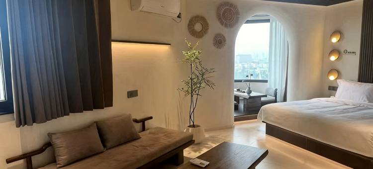 开封朴宿·INS风设计民宿(河南开封科技传媒学院店)图片