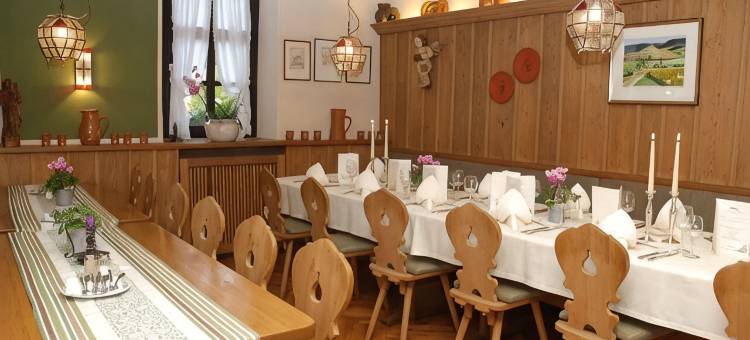 伽斯特苏微本拉姆酒店(Gasthof Zum Weißen Lamm)图片