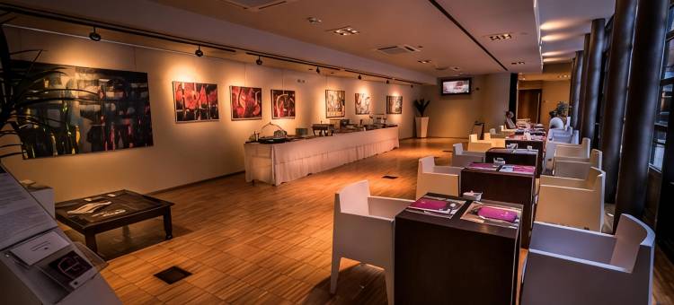 戴勒艺术设计酒店(DelleArti Design Hotel)图片