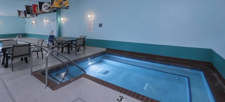 格林贝体育场区品质酒店(Quality Inn Stadium Area Green Bay Stadium)图片
