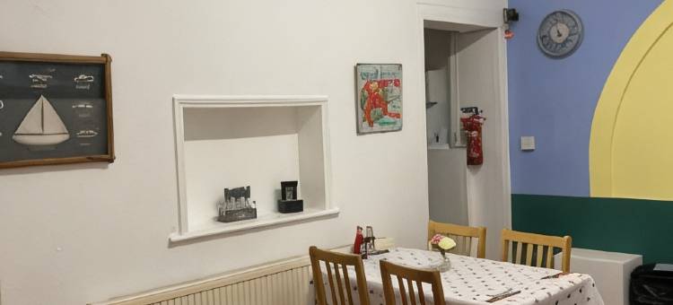 普罗姆亨利酒店(Henrys on the Prom)图片