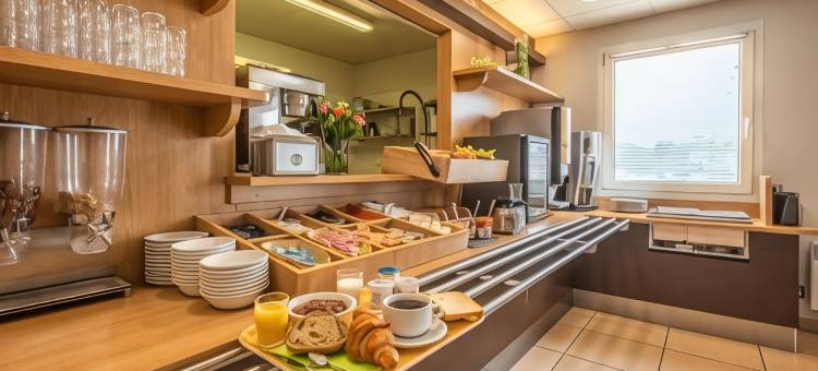 B&B酒店--瓦讷西部莫尔比汉湾(B&B Hotel Vannes Ouest Golfe du Morbihan)图片