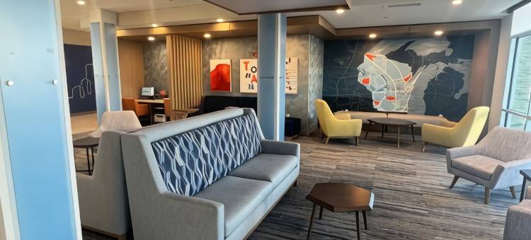 托马智选假日套房酒店(Holiday Inn Express & Suites Tomah)图片