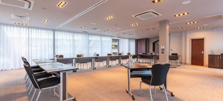 希尔顿纽卡尔斯国际机场逸林酒店(DoubleTree by Hilton Newcastle International Airport)图片