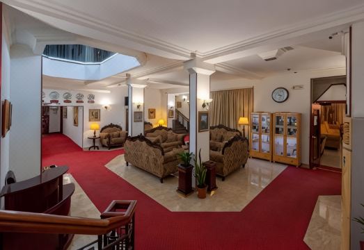 Garni Hotel Planeta Inn Hotel Overview