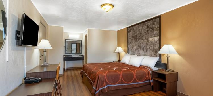 埃文斯顿速8酒店(Super 8 by Wyndham Evanston)图片