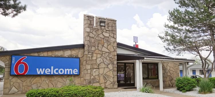 伊利6号汽车旅馆(Motel 6 Erie, PA)图片