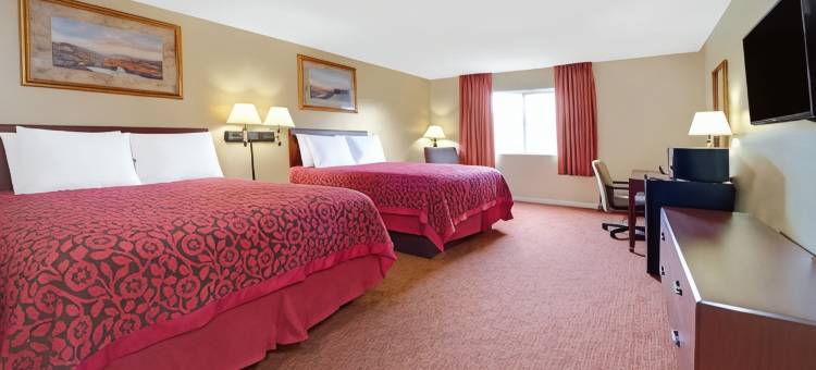 圣路易斯/西港戴斯酒店(Days Inn & Suites by Wyndham St. Louis/Westport Plaza)图片