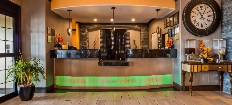 祖母绿贝斯特韦斯特优质套房酒店(Best Western Plus Emerald Inn  Suites)图片