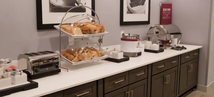 庞蒂亚克欢朋酒店(Hampton Inn Pontiac)图片