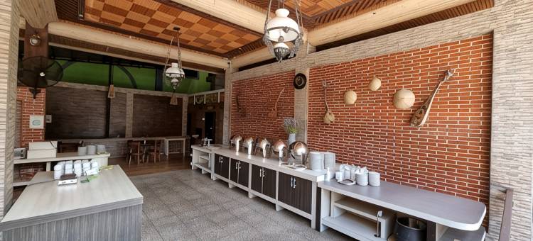 绿色热带村酒店(Green Tropical Village)图片