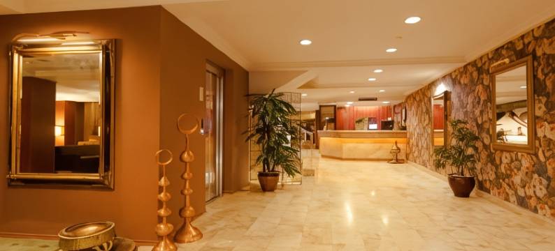 布伊泽尔特莫酒店(Boyuguzel Termal Hotel)图片