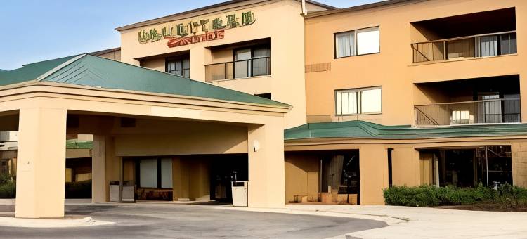 万豪大瀑布机场万怡酒店(Courtyard Grand Rapids Airport)图片