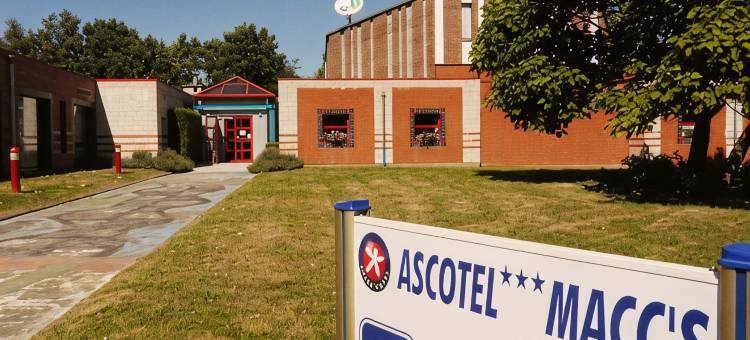 里尔东大体育场阿斯克泰尔原创城市酒店(The Originals City Hôtel Ascotel Lille Est Grand Stade)图片