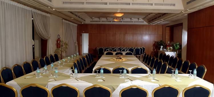 非斯温德姆华美达酒店(Ramada by Wyndham Fes)图片
