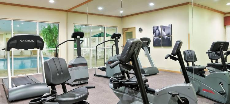 罗克福尔斯丽怡酒店(Country Inn & Suites by Radisson, Rock Falls, IL)图片