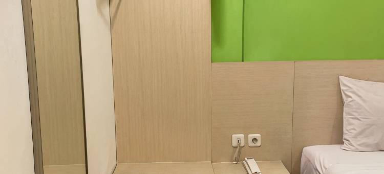宗班绿红伊斯兰酒店(Green Red Hotel Syariah Jombang)图片