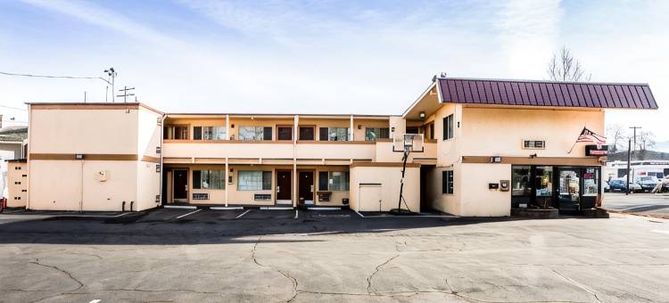 梅德福市中心西格尼彻旅馆-新近翻新(Signature Inn Medford Downtown - Newly Renovated)图片
