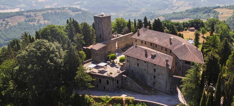 黎莱斯佩特罗伊亚城堡酒店(Castello di Petroia Dimora d'Epoca)图片