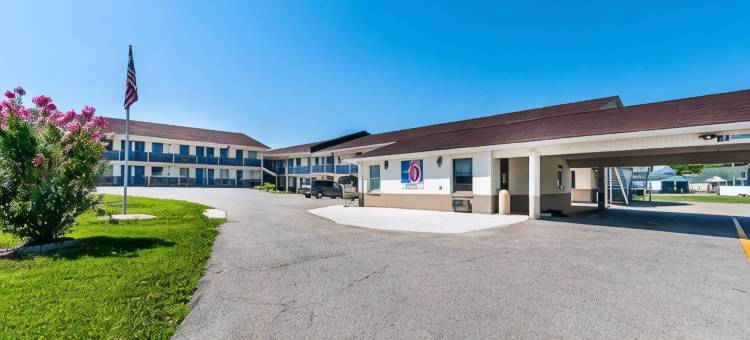 查尔斯镇6号汽车旅馆(Motel 6 Charles Town, WV)图片